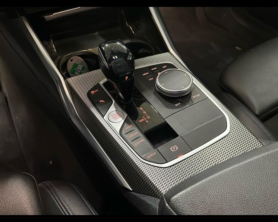 BMW Serie 3 318d Touring mhev 48V Msport auto