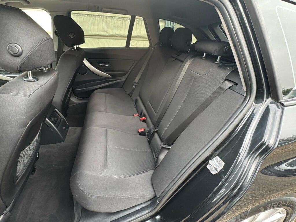 BMW Serie 3 318d Touring Business Advantage auto