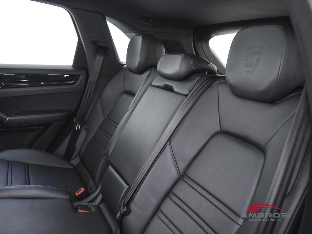 Porsche Cayenne 3.0 e-hybrid tiptronic
