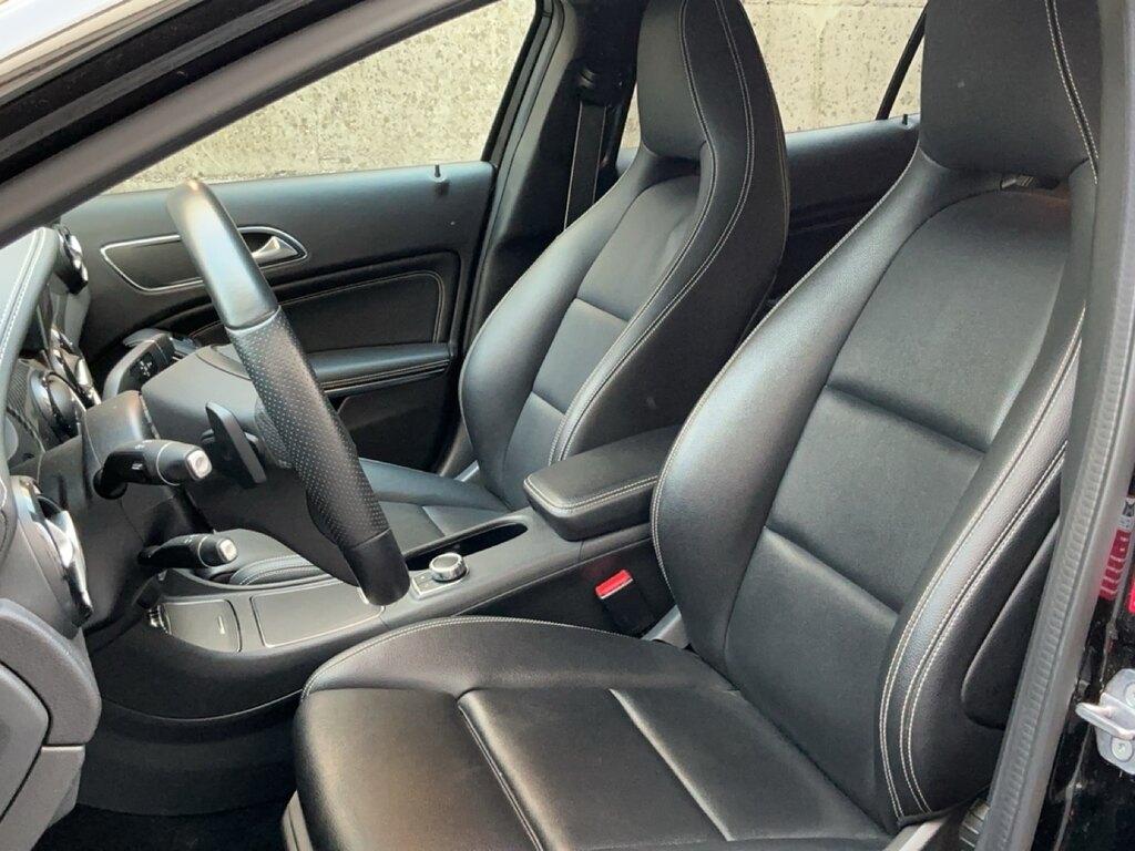 Mercedes GLA 180 Premium auto