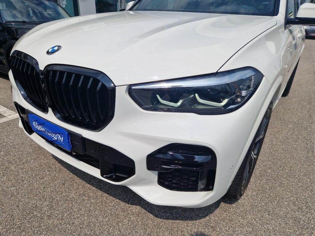BMW X5 xdrive30d mhev 48V Msport auto