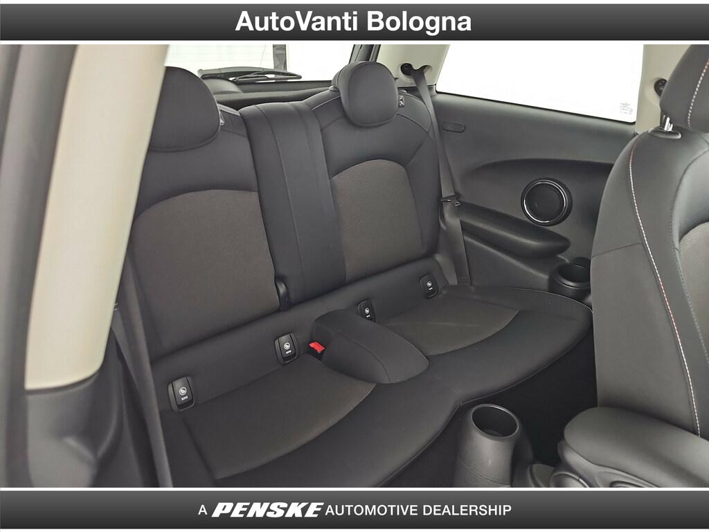 Mini One 1.5 TwinPower Turbo One Boost DCT