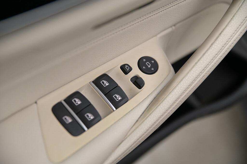 BMW Serie 5 530e Touring xdrive Msport auto