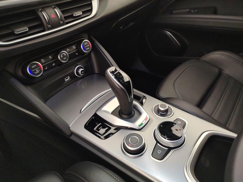 Alfa Romeo Stelvio 2.2 t Veloce Q4 210cv auto