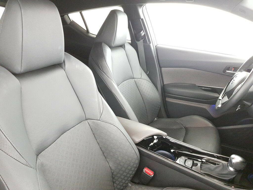 Toyota C-HR 2.0h Premiere e-cvt