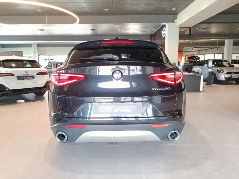Alfa Romeo Stelvio 2.2 t Executive rwd 190cv auto