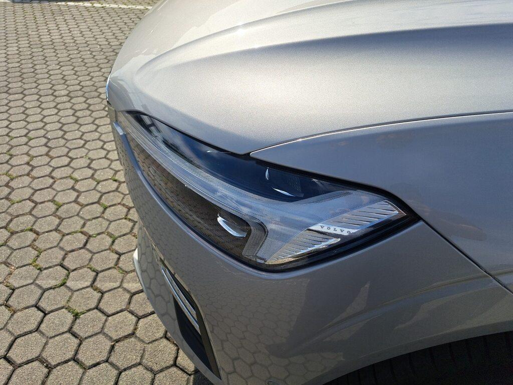 Volvo XC60 2.0 b4 Core auto