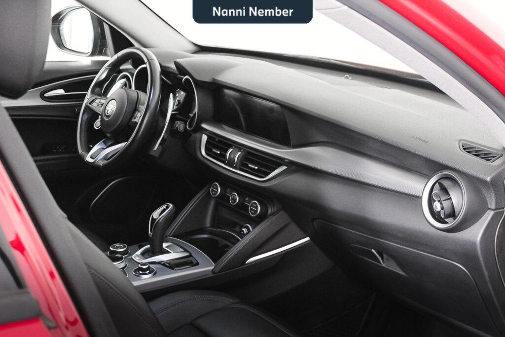 Alfa Romeo Stelvio 2.2 t Sprint rwd 190cv auto