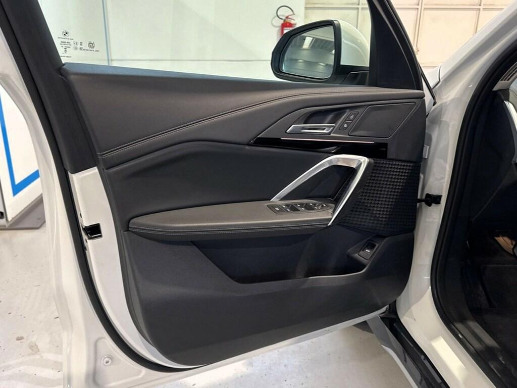 BMW iX1 edrive 20 X-Line