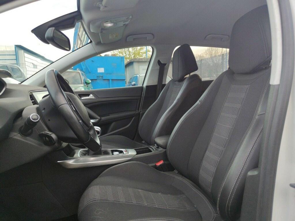 Peugeot 308 5p 1.2 puretech t. Allure s&s 130cv my18
