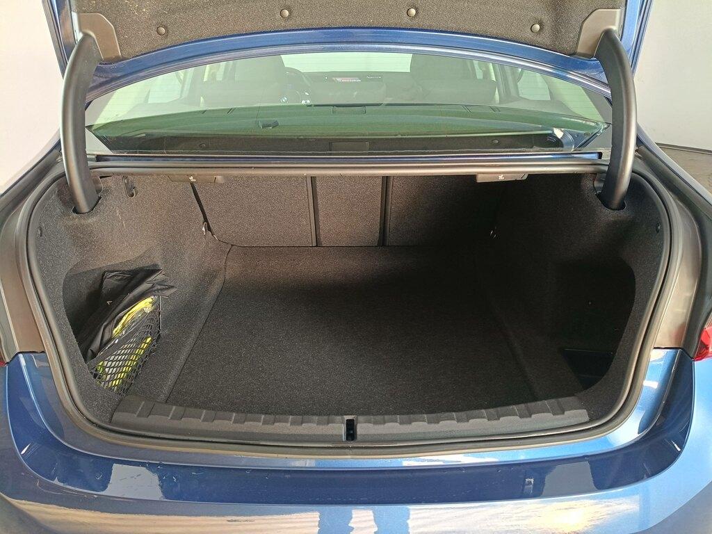 BMW Serie 3 316d mhev 48V auto