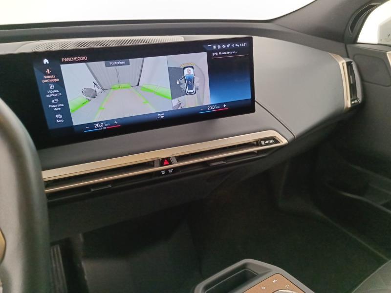 BMW iX xdrive40