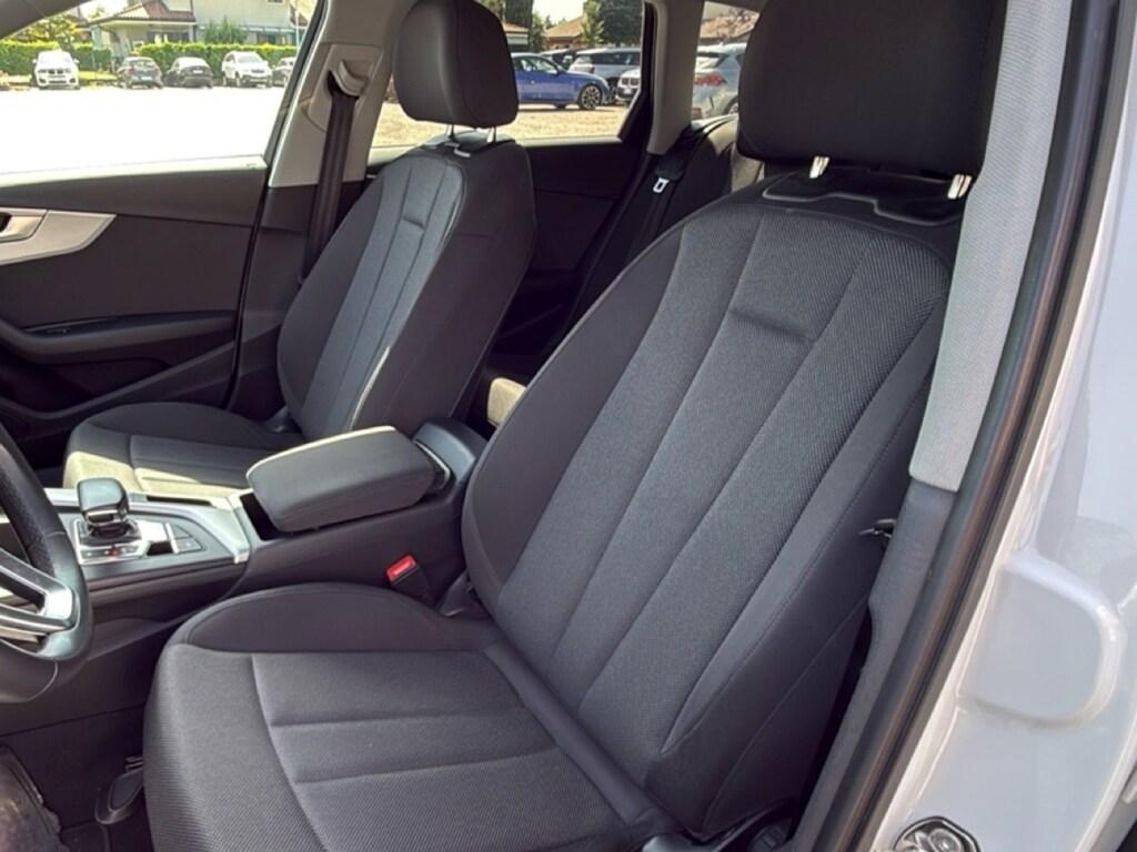Audi A4 Avant 35 2.0 tdi mhev Business Advanced 163cv s-tronic