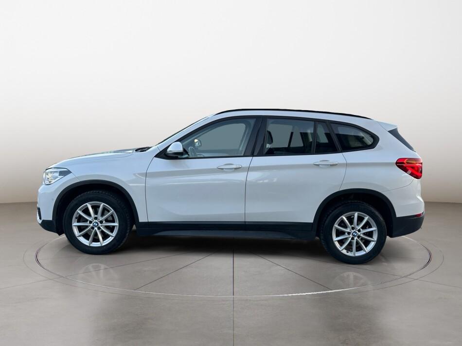 BMW X1 sdrive18d Business auto my18