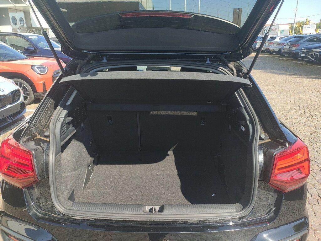 Audi Q2 30 2.0 tdi Admired s-tronic