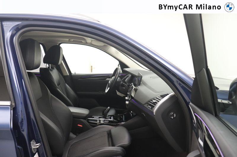 BMW X3 xdrive20d mhev 48V xLine auto