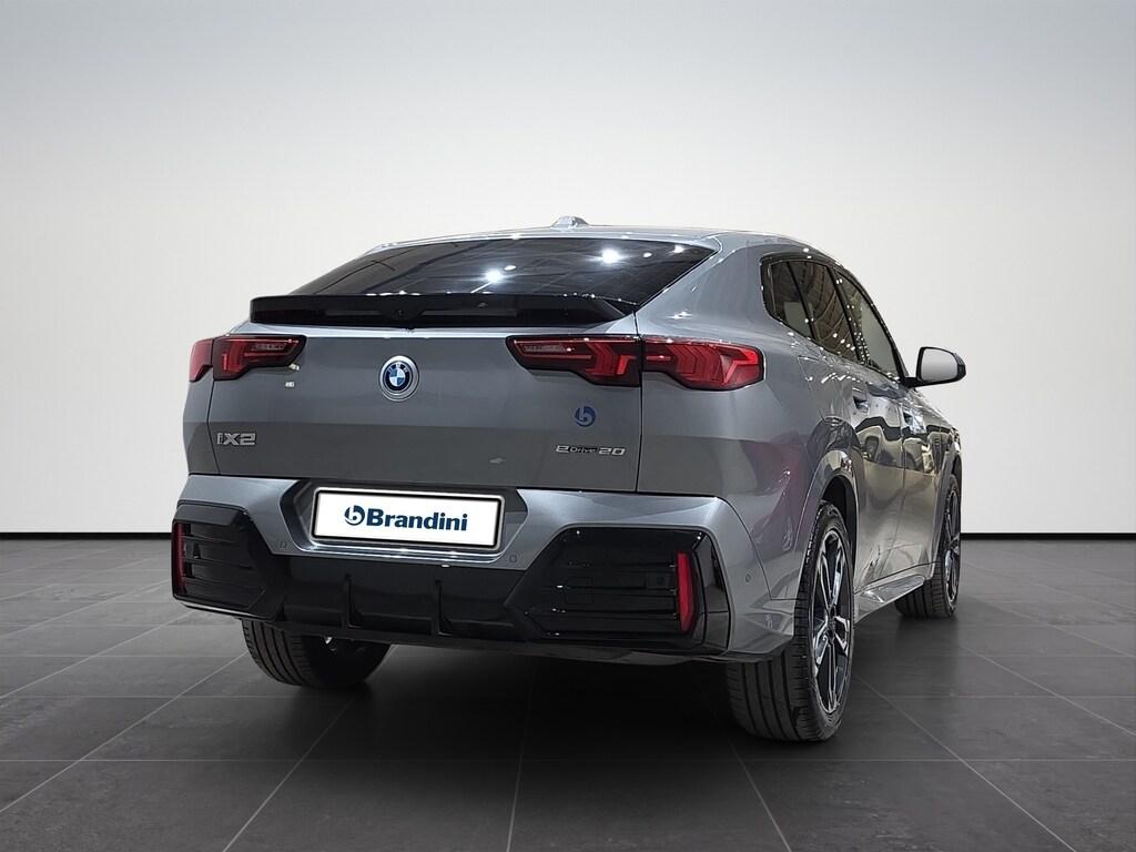 BMW iX2 edrive 20 MSport