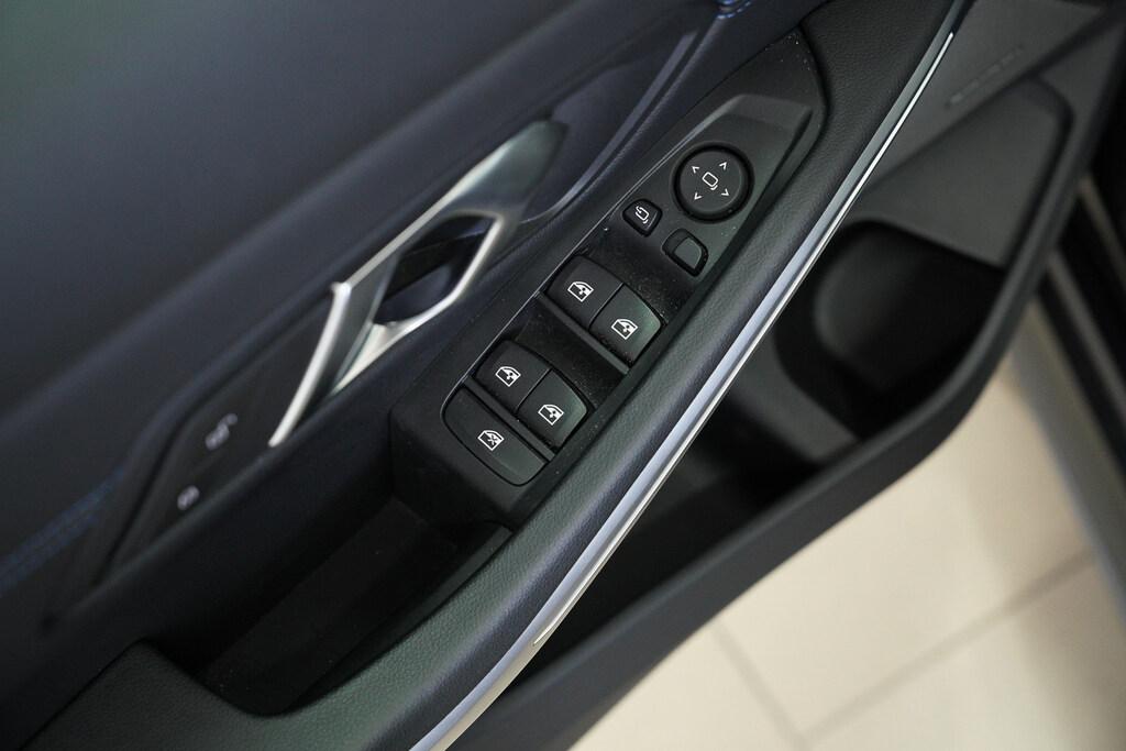 BMW Serie 3 320d mhev 48V auto