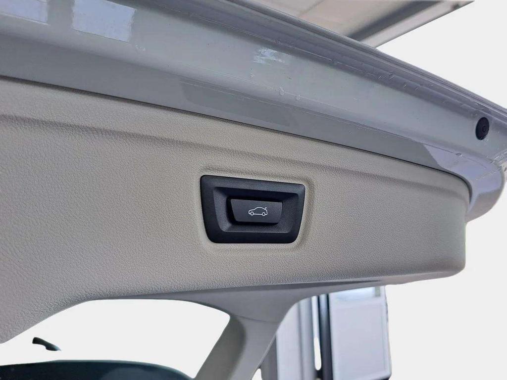 BMW Serie 3 316d Touring mhev 48V auto