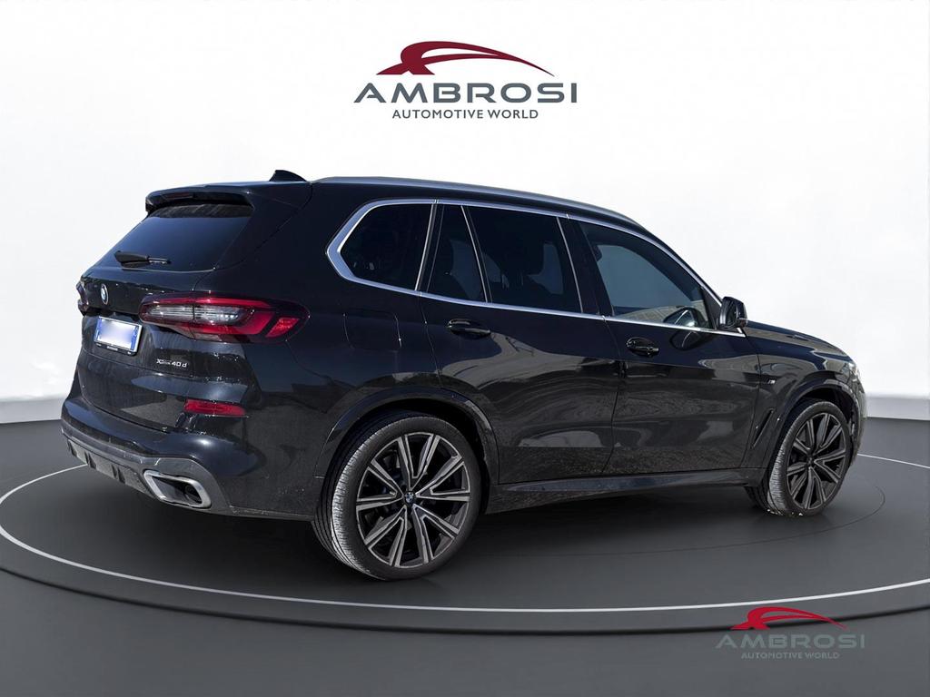 BMW X5 xdrive40d mhev 48V Msport auto