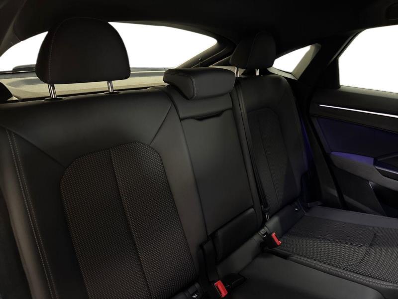 Audi Q3 Sportback 35 2.0 tdi S Line Edition s-tronic