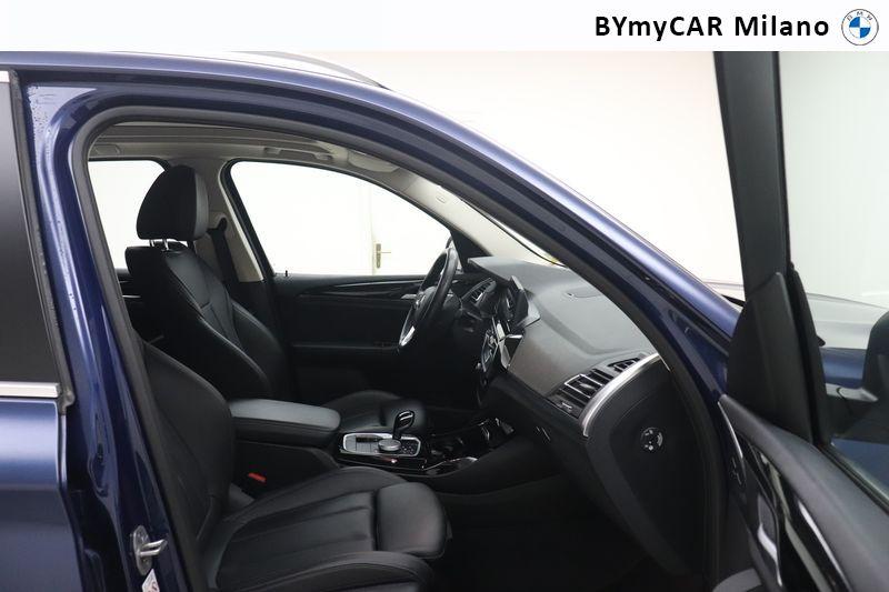 BMW X3 xdrive20d mhev 48V auto