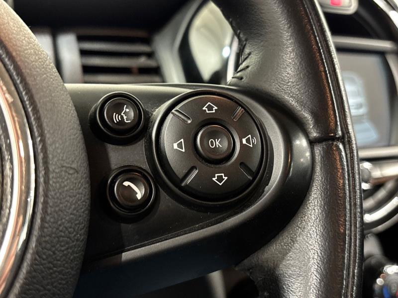 Mini Cooper D 1.5 D Cooper D Boost Auto