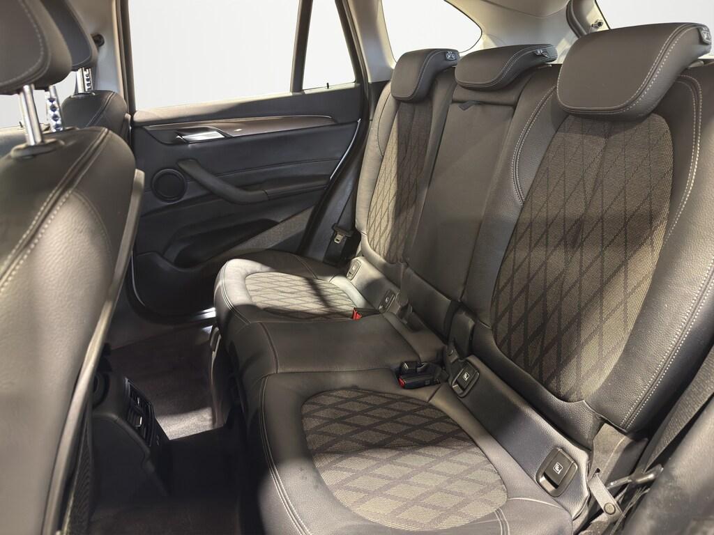 BMW X1 sdrive18d xLine auto my18