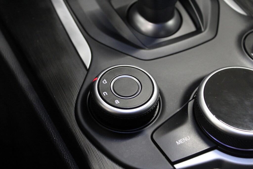 Alfa Romeo Stelvio 2.0 t Super Q4 280cv auto