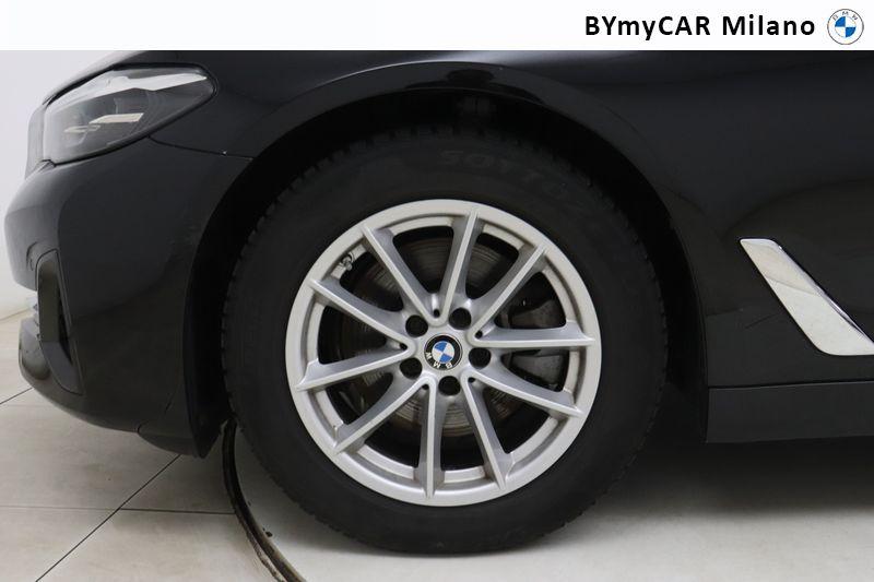BMW Serie 5 520d Touring mhev 48V Business auto