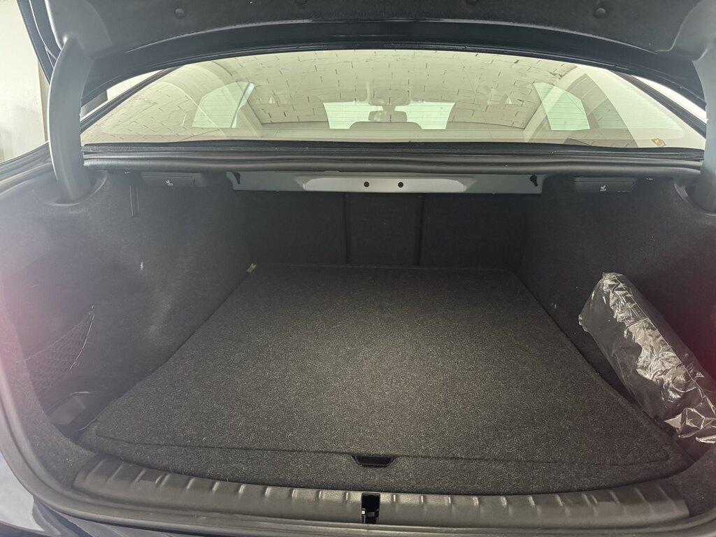 BMW Serie 5 530d mhev 48V xdrive Business auto