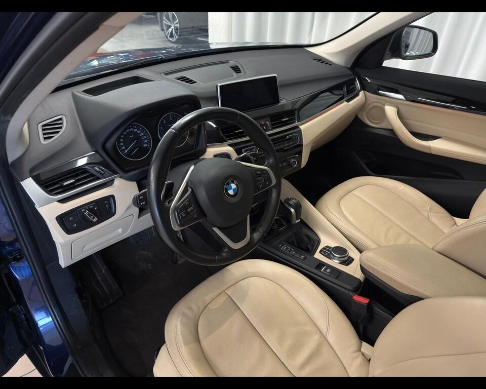 BMW X1 xdrive20d Business auto