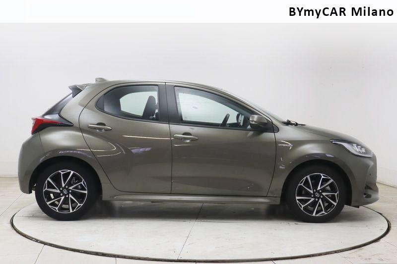 Toyota Yaris 1.5 hybrid Trend