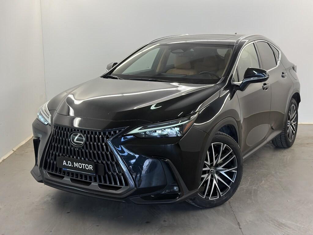 Lexus NX 2.5 plug-in Luxury 4wd e-cvt