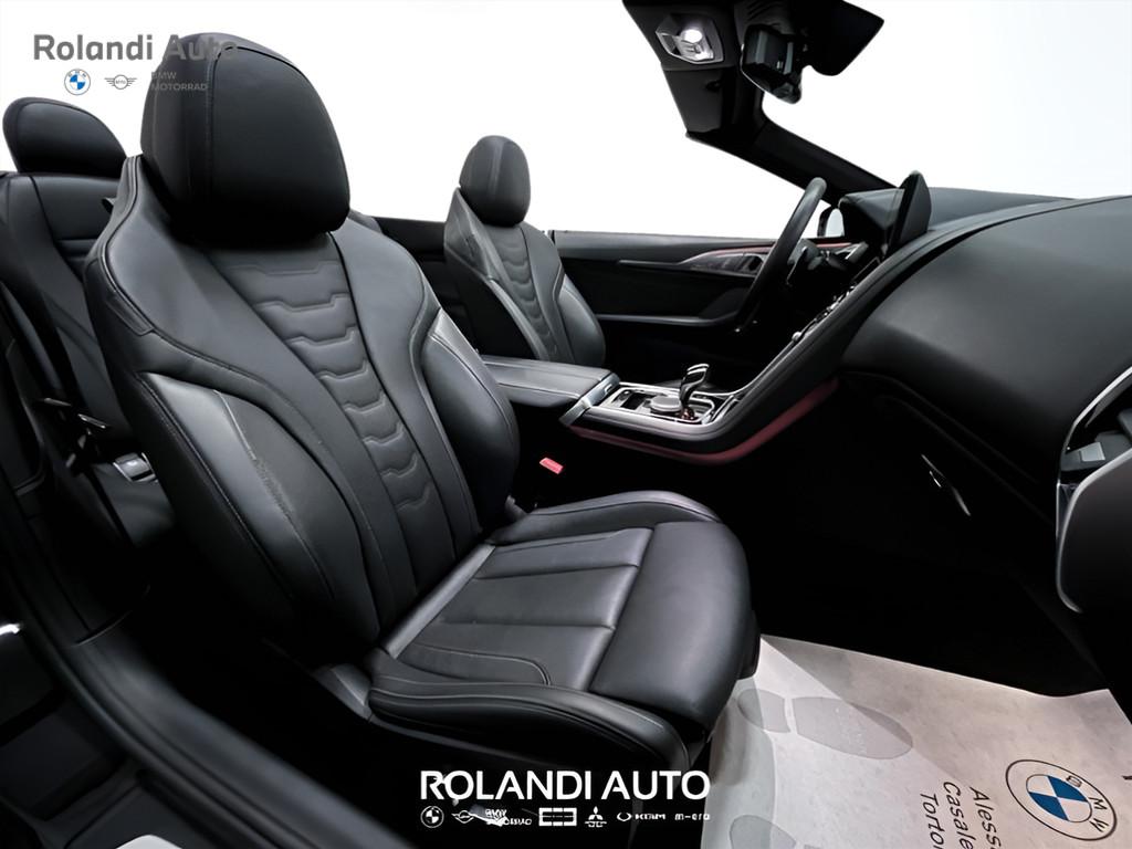 BMW Serie 8 840d Cabrio mhev 48V xdrive auto