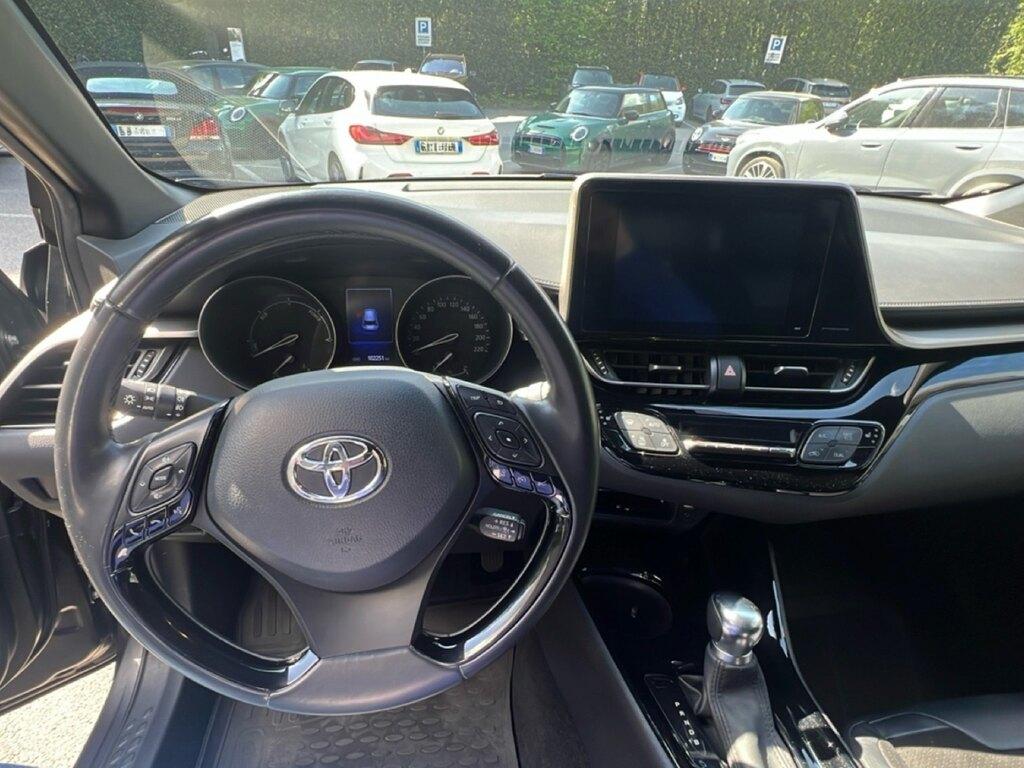 Toyota C-HR 1.8h Dynamic 2wd e-cvt