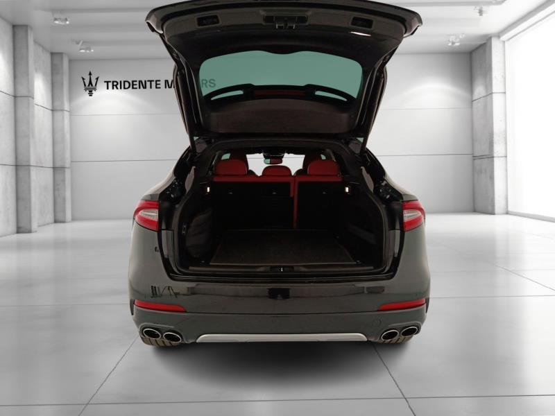 Maserati Levante 3.0 V6 430cv auto