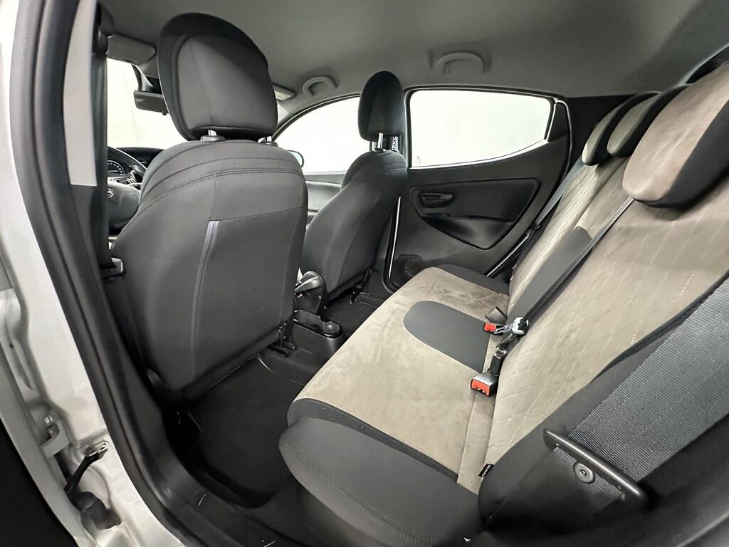 Lancia Ypsilon 1.0 hybrid Gold s&s 70cv