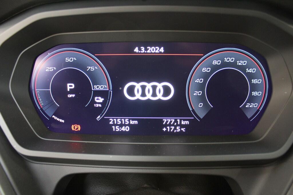 Audi Q4 e-tron 40 Business Advanced