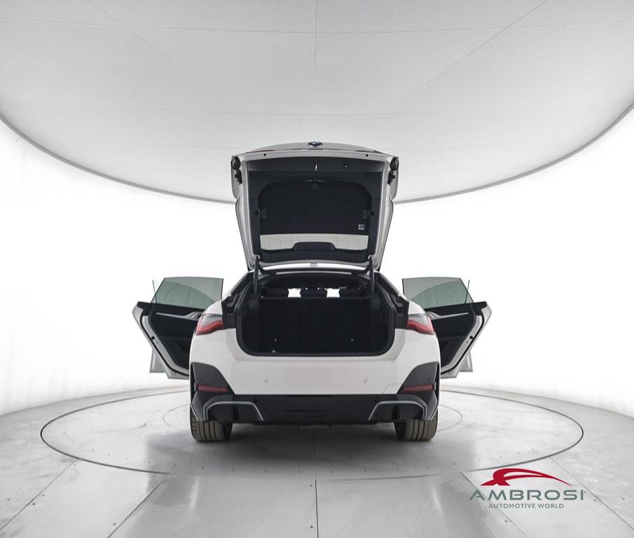 BMW i4 M i4 M50 Sport auto