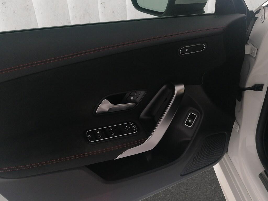 Mercedes CLA Shooting Brake 180 Premium auto