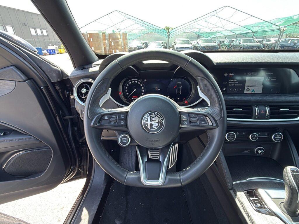 Alfa Romeo Stelvio 2.0 t Sprint Q4 280cv auto