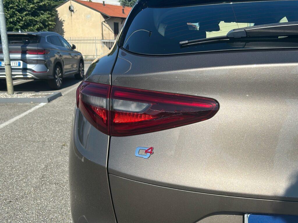 Alfa Romeo Stelvio 2.2 t Executive Q4 190cv auto my19