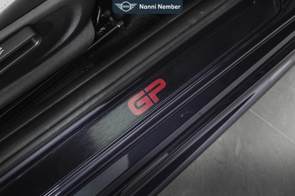 Mini John Cooper Works 2.0 TwinPower Turbo John Cooper Works