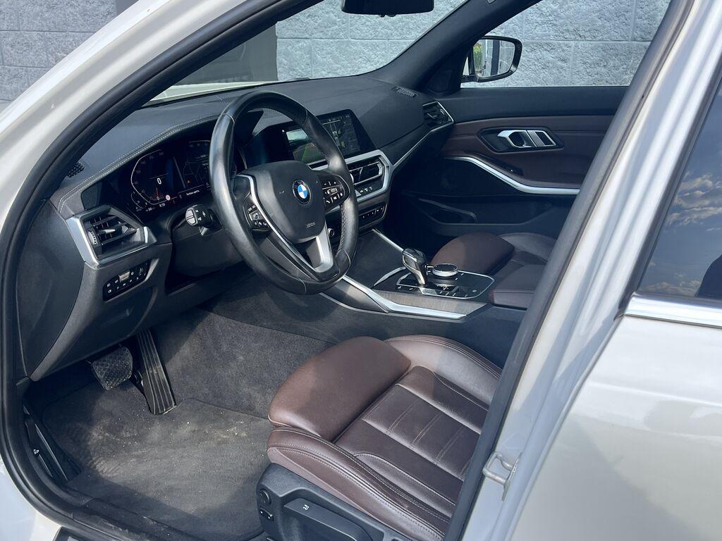 BMW Serie 3 330d Touring mhev 48V xdrive Luxury auto
