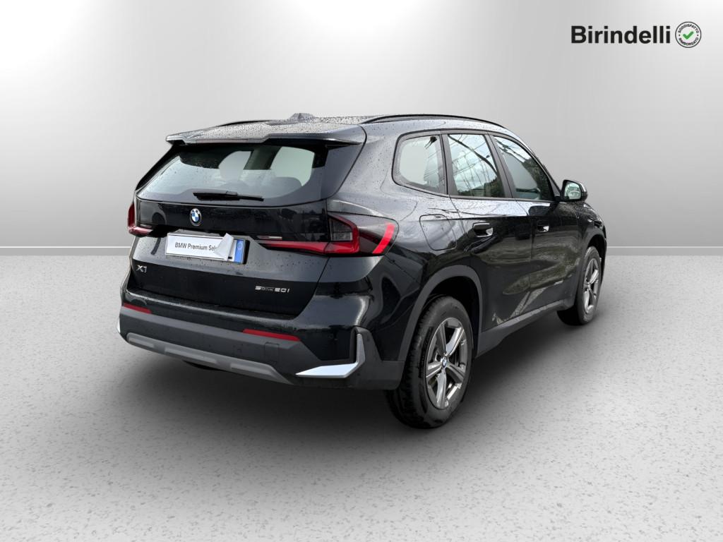 BMW X1 sdrive20i mhev 48V auto