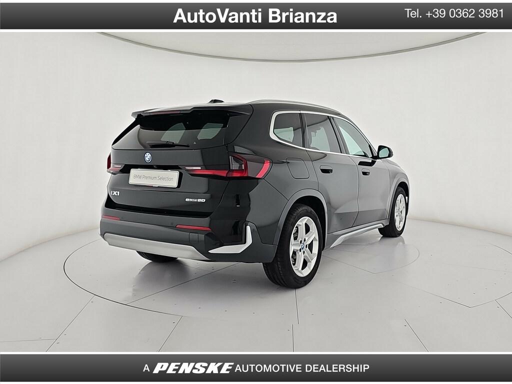 BMW iX1 edrive 20 Special Edition