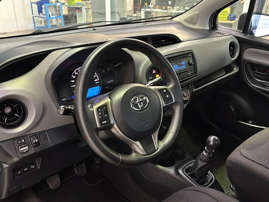 Toyota Yaris 5p 1.5 Lounge my18