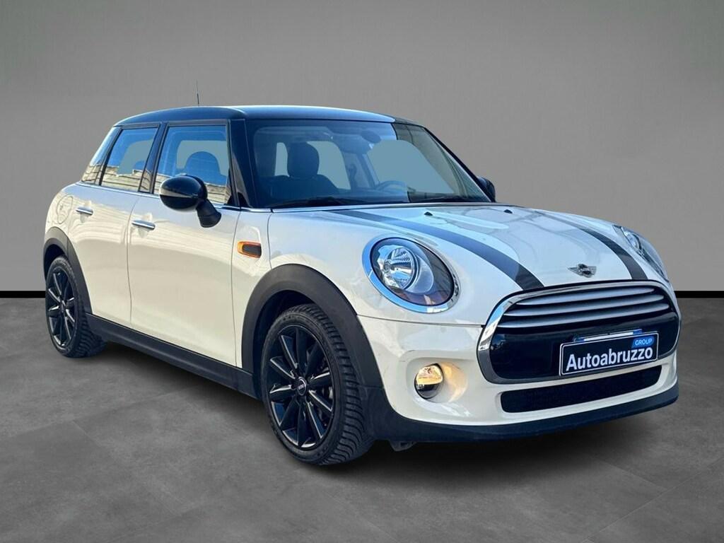 Mini Cooper D 1.5 D Cooper D Business XL Auto