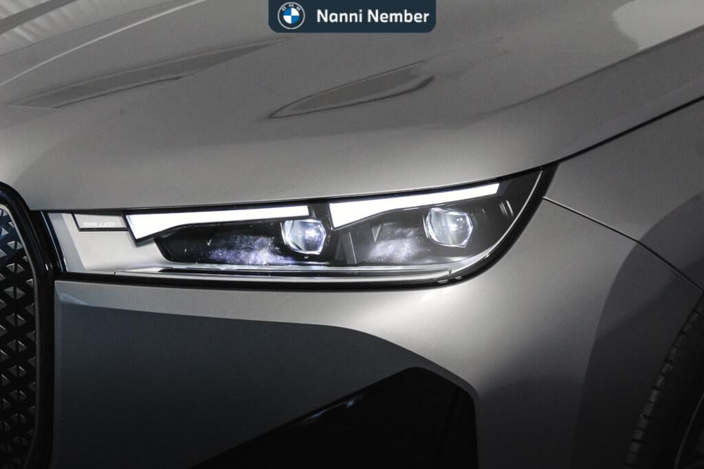 BMW iX xdrive40 pacchetto sportivo